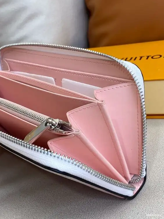 WIS LOUIS WALLET VUITTON ZIPPY 0429
